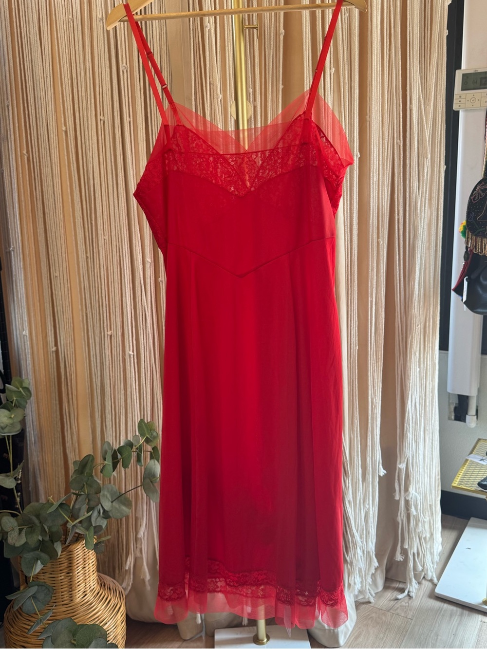Vtg Van Raalte Red Opaquelon Nylon Full Slip 7908A Lace Size 40 PinUp 1950s - Picture 4 of 16